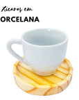 Conjunto de Bandeja e Pires em Madeira com Xícaras em Porcelana - Casa Práticos e Funcionais