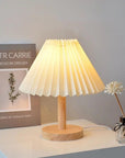 Luminária de Mesa LED USB Elegance - Casa Práticos e Funcionais
