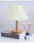 Luminária de Mesa LED USB Elegance - Casa Práticos e Funcionais