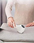 Removedor de Fiapos e Bolinhas Automático com Visor Digital Prático e Funcional - Casa Práticos e Funcionais