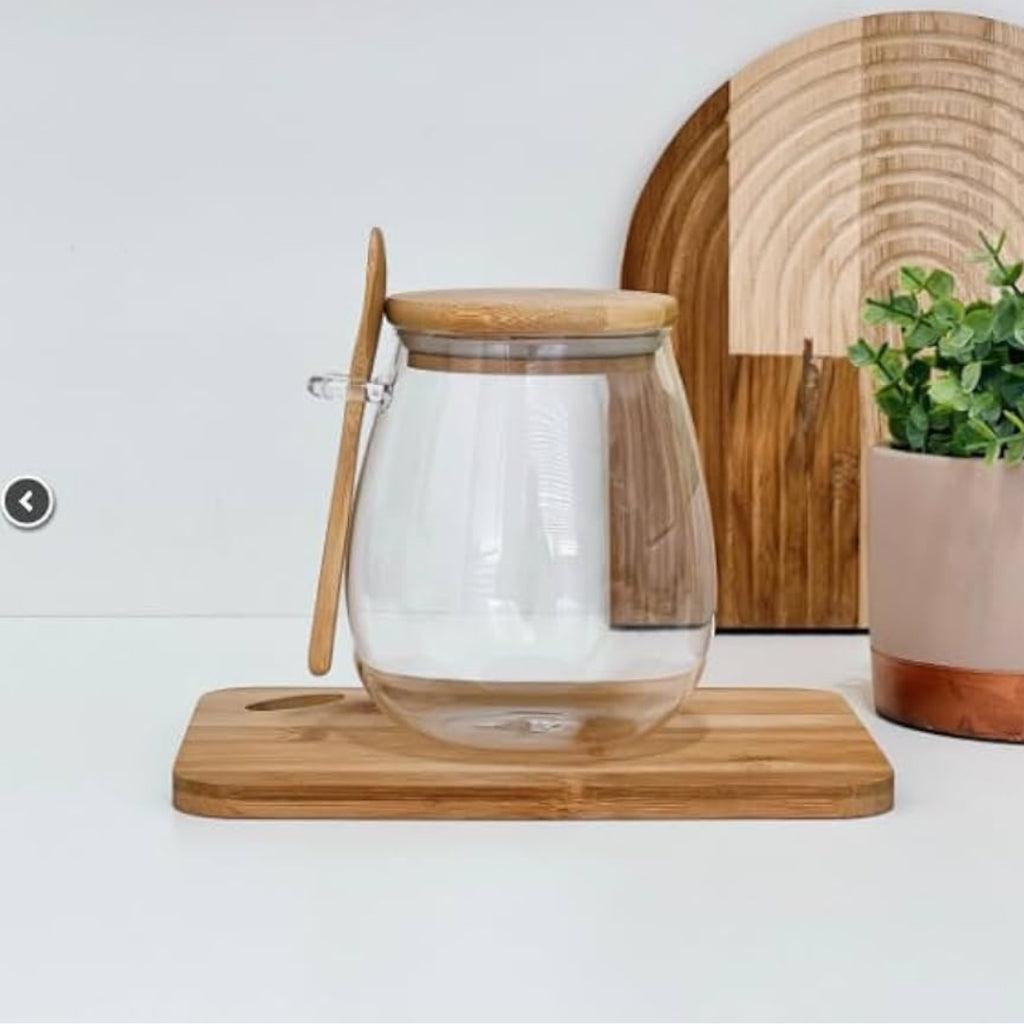 Pote de Vidro Oval com Tampa e Colher de Bambu - 950ml - Casa Práticos e Funcionais